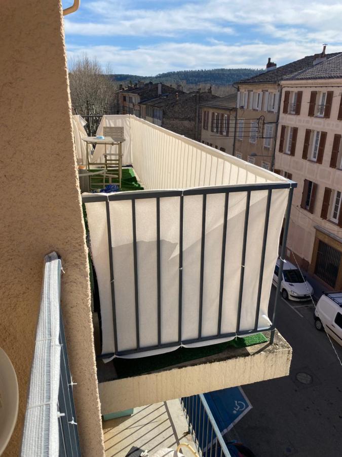Appartement Salernes Centre Ville Exterior foto